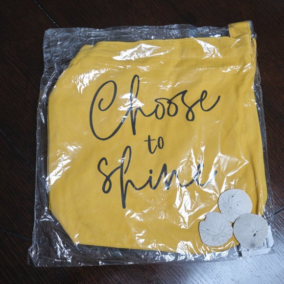 GRACE & LACE: Quote Tote 🎉HP🎉 - Picture 2 of 6